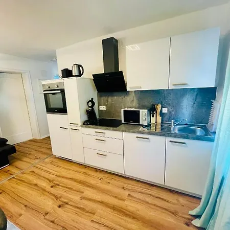 דירה 3rooms Modern Near Mtu- Lakescape Fewos *