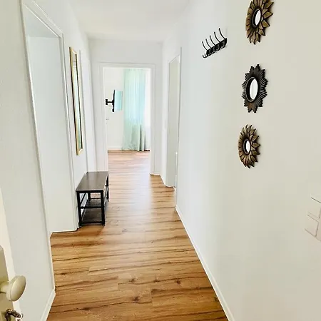 3rooms Modern Near Mtu- Lakescape Fewos דירה